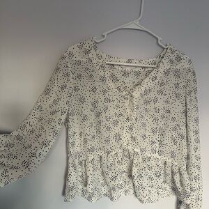 Candie's Cream and Black Speckled Blouse